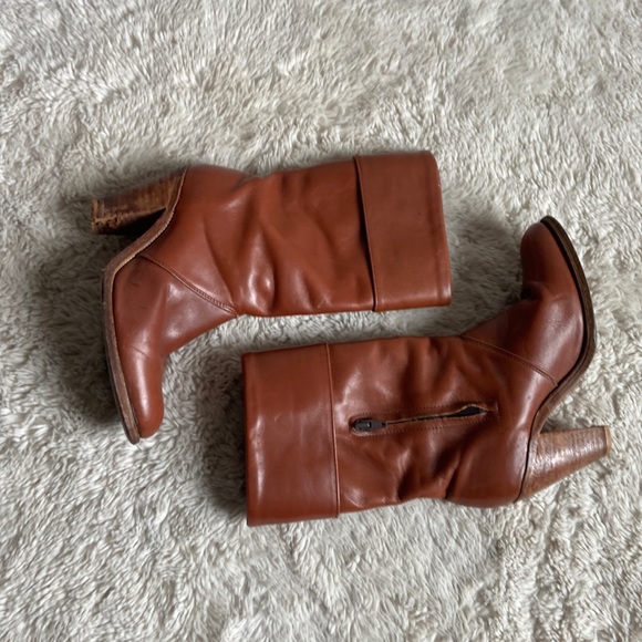 VINTAGE Frye leather cuff boots size 7 cognac leather - Picture 2 of 13